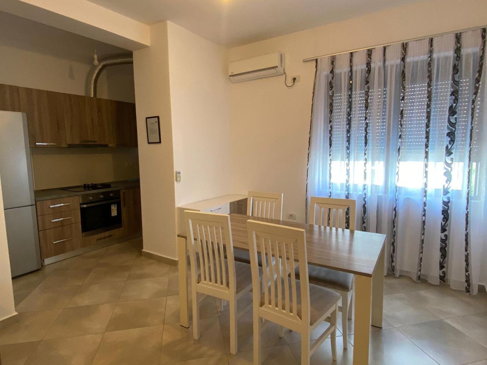 Hotel Fish Land Plazhi San Pietro ภายนอก รูปภาพ