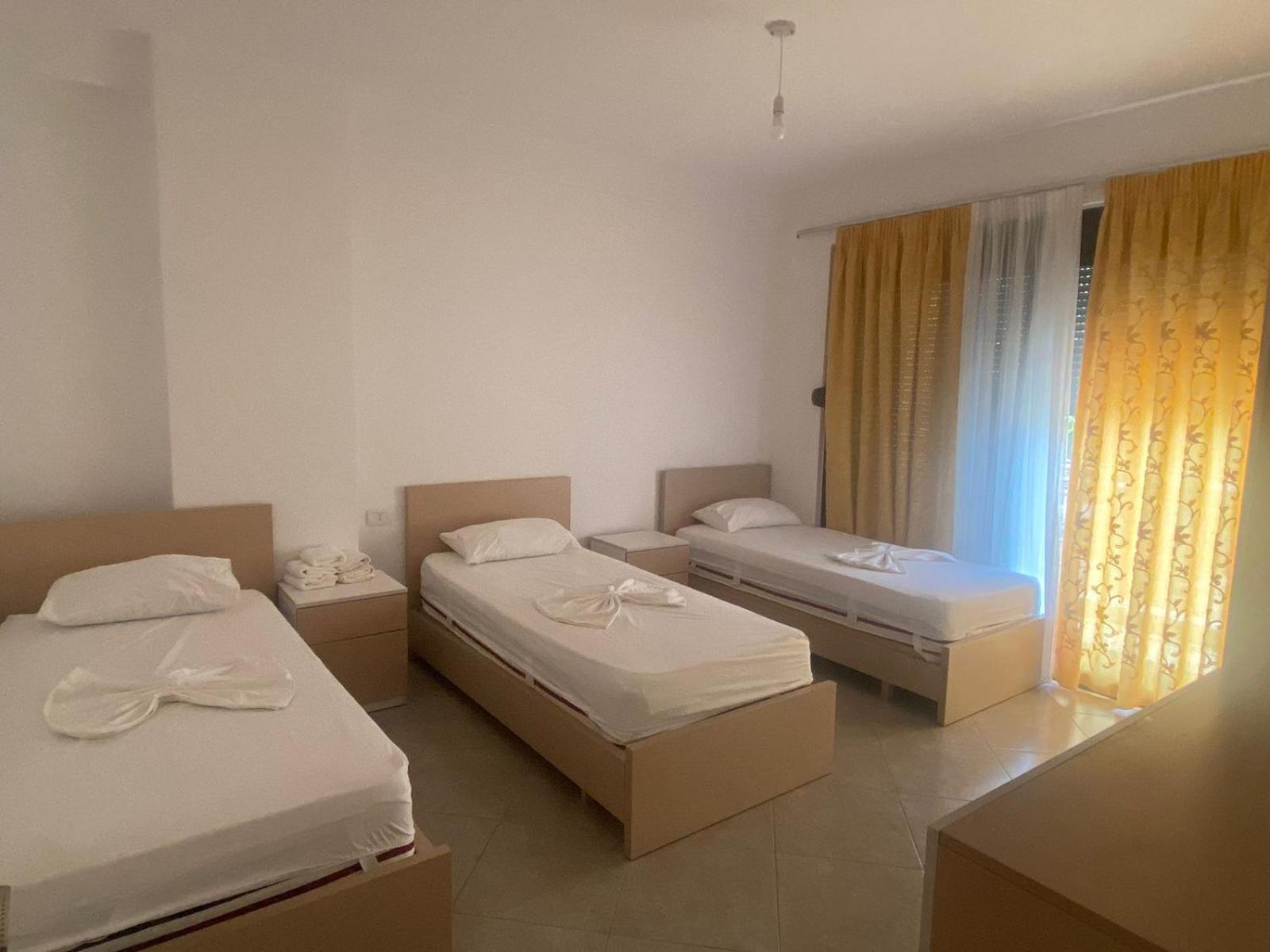 Hotel Fish Land Plazhi San Pietro ภายนอก รูปภาพ