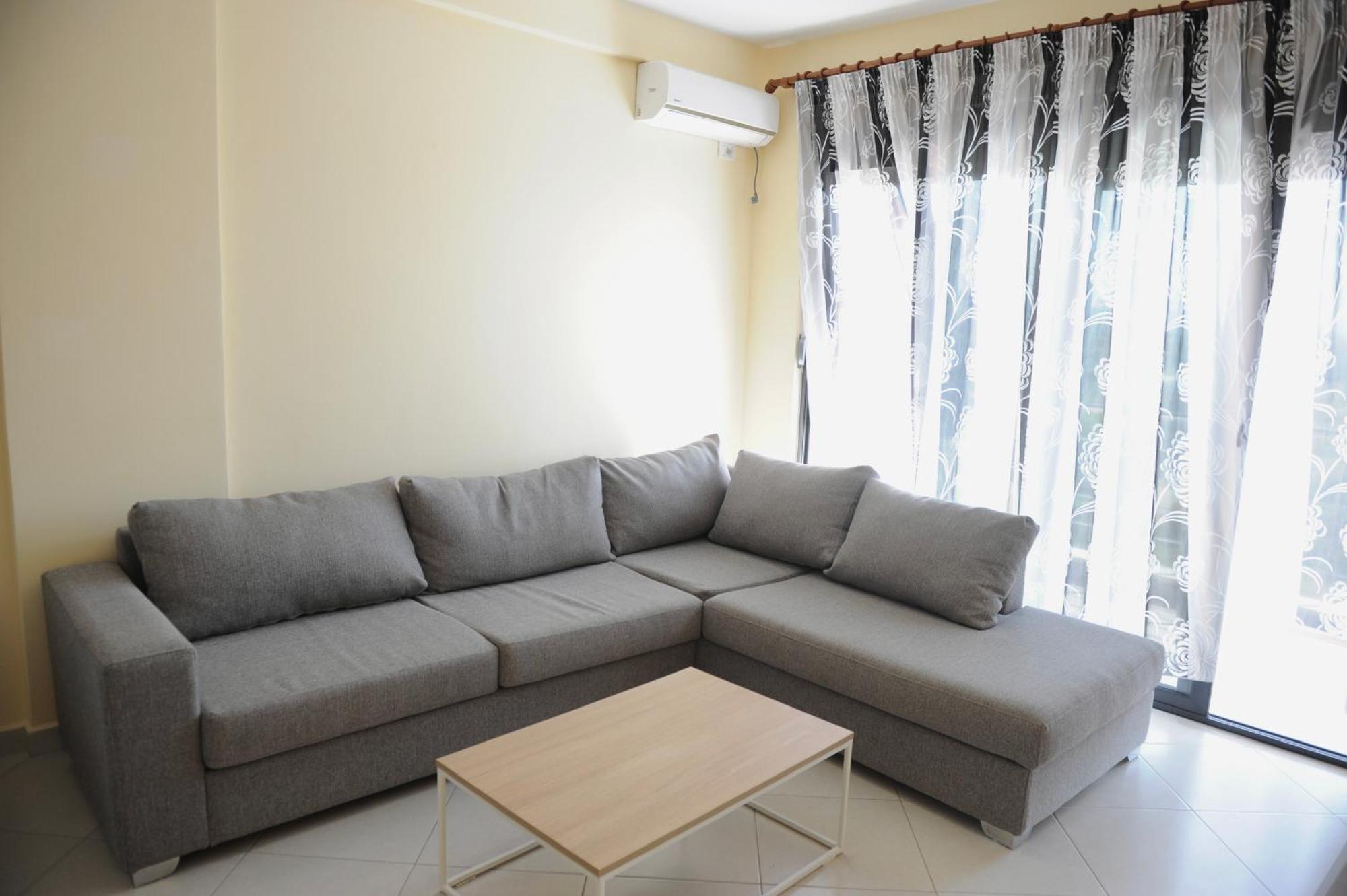 Hotel Fish Land Plazhi San Pietro ภายนอก รูปภาพ