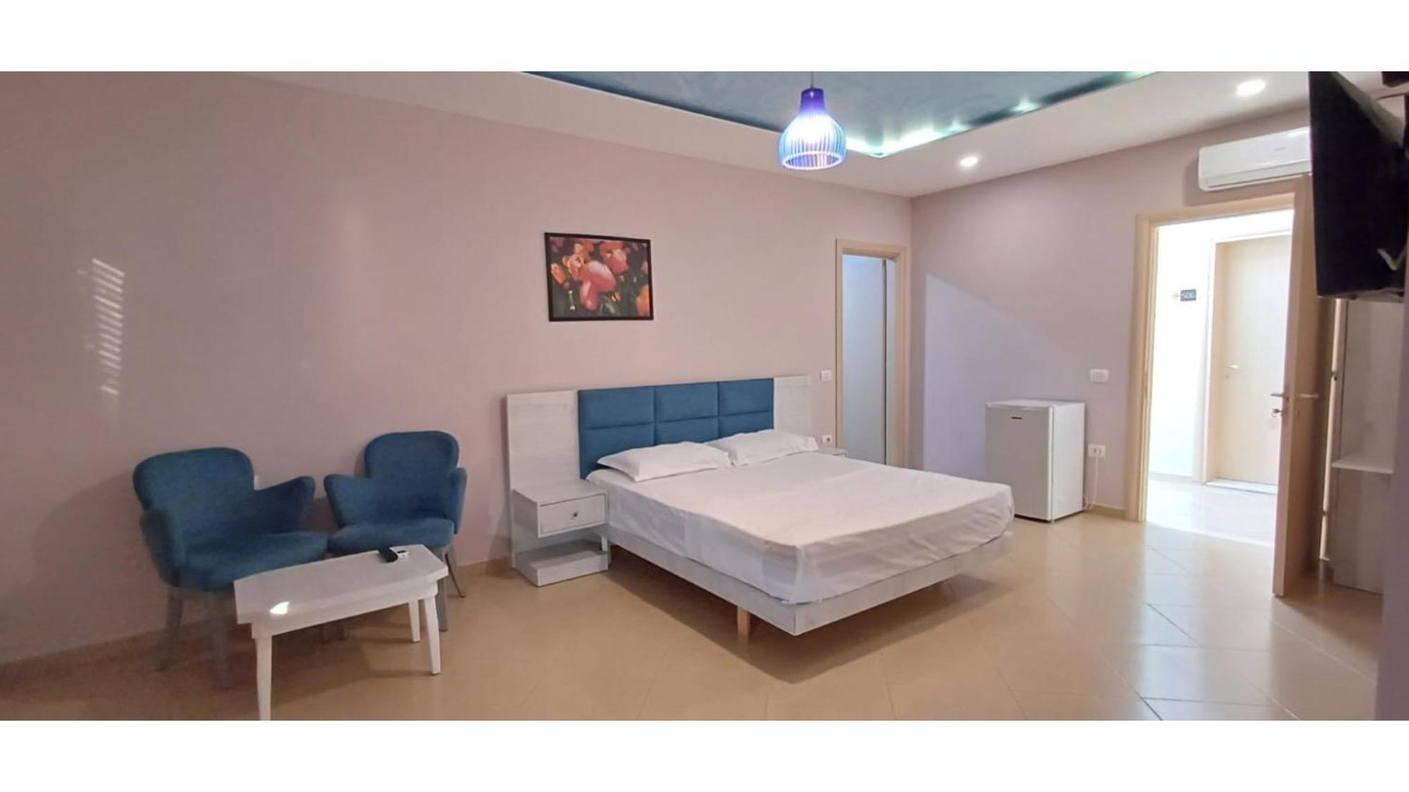 Hotel Fish Land Plazhi San Pietro ภายนอก รูปภาพ