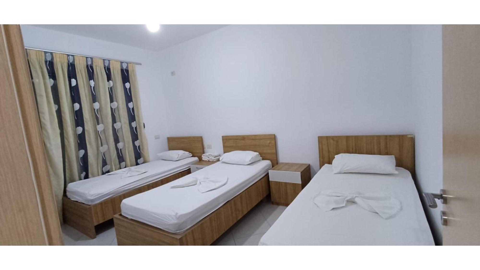 Hotel Fish Land Plazhi San Pietro ภายนอก รูปภาพ