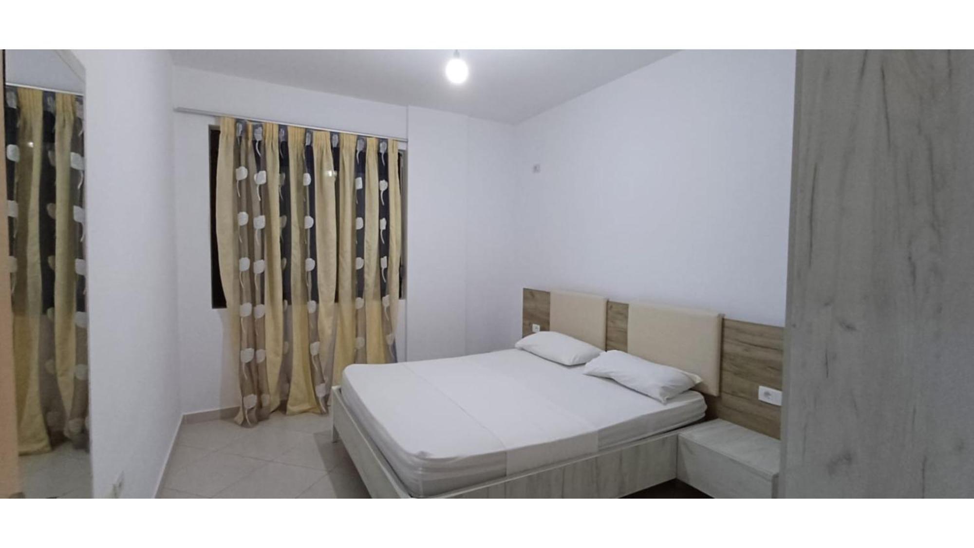 Hotel Fish Land Plazhi San Pietro ภายนอก รูปภาพ