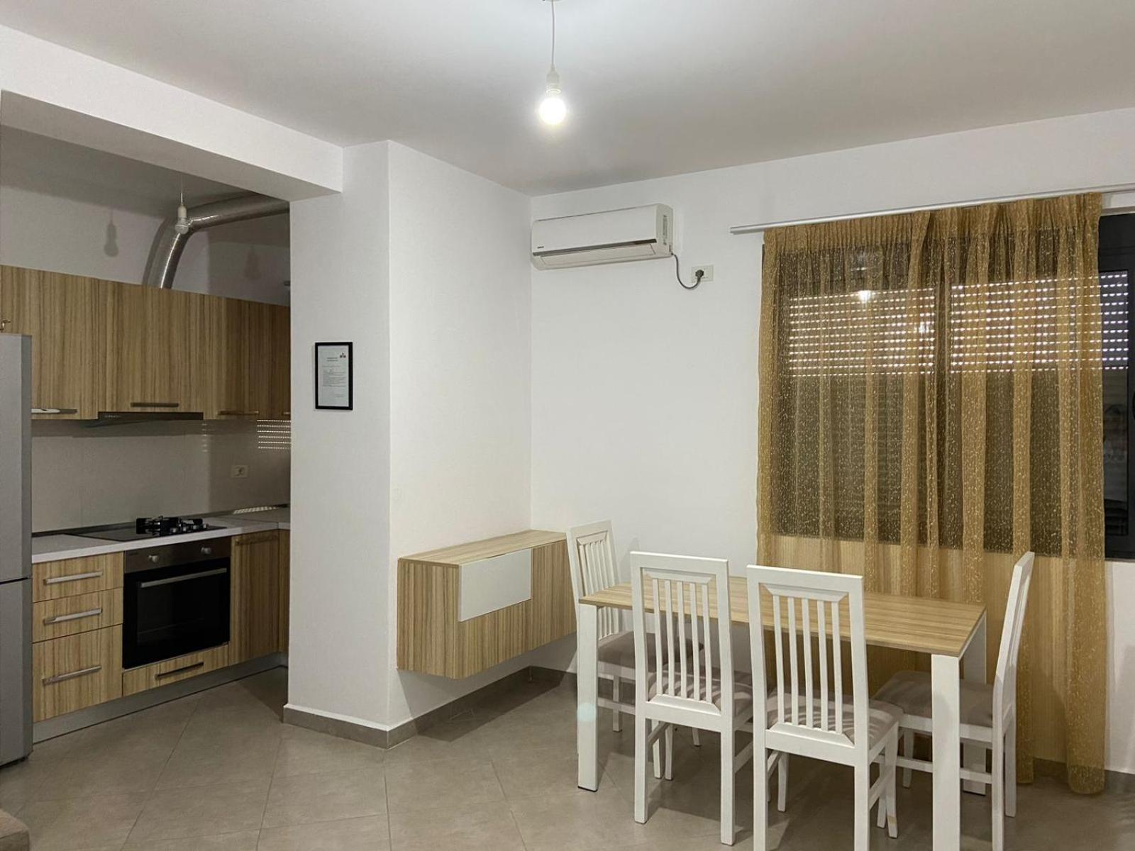 Hotel Fish Land Plazhi San Pietro ภายนอก รูปภาพ